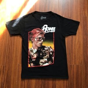 Small David Bowie tshirt